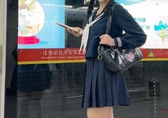 www.17入口火爆来袭，妹子带你吃瓜不迷路