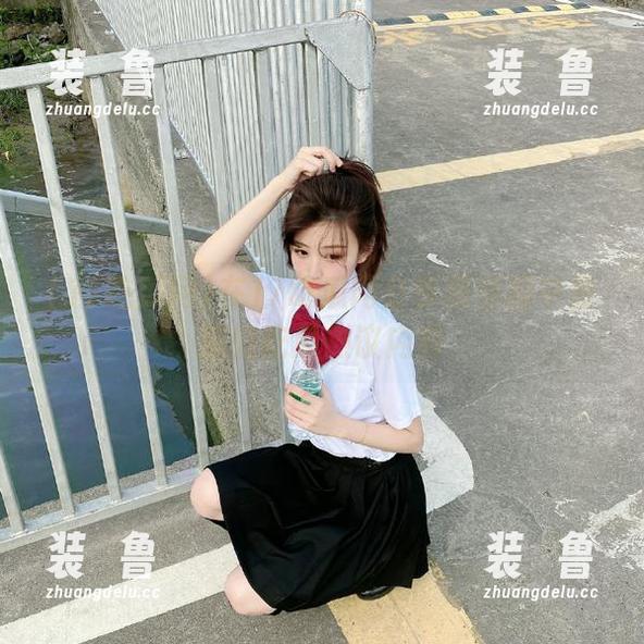 在17吃瓜网分享明星圈中最新的吃瓜热议内容-装徳鲁