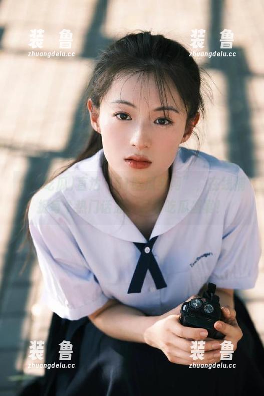 直达“51吃瓜全网”，在线捕捉每个热门话题，尽享吃瓜盛宴！-装徳鲁