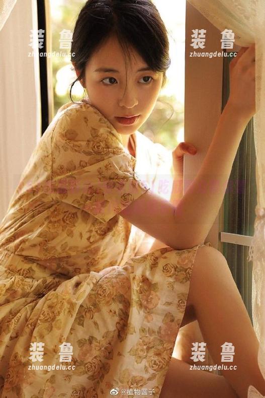 安卓版51吃瓜群众带你第一时间吃瓜娱乐圈-装徳鲁