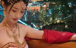 妹子教你52cg登录小技巧，轻松吃瓜不错过任何新闻！