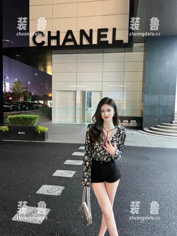 想知道最新瓜内幕？请访问91吃瓜中心网址-装徳鲁