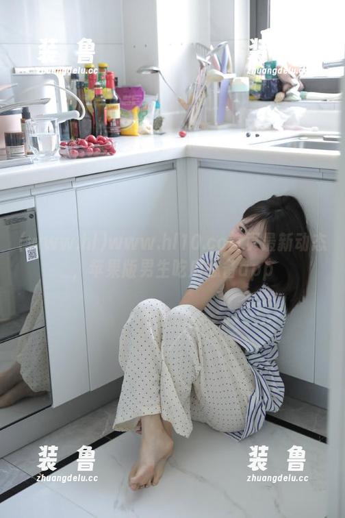 www.hl10.co首页最新动态，苹果版男生吃瓜必备app-装徳鲁