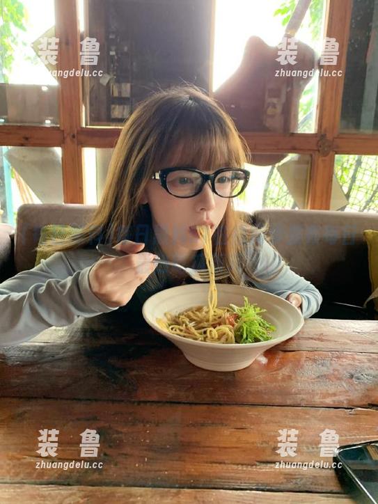 每日黑料51在线同步发布每日最热吃瓜新闻-装徳鲁