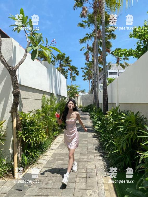 观看黑哥冲料记住回家的路，开启你的吃瓜之旅-装徳鲁