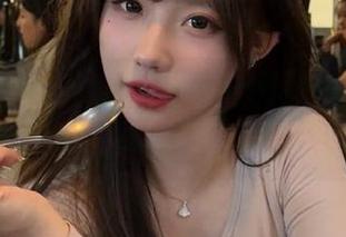追踪“黑料不打烊正能量”的新线路，揭秘明星背后的正能量。