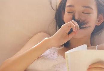 黑料吃瓜网在线最新苹果版带你吃瓜不等待